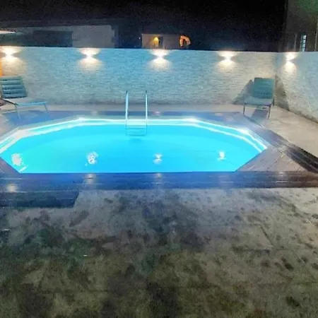 Lejlighed Sunlight Con Giardino Piscina E Parcheggio Castelnuovo Magra