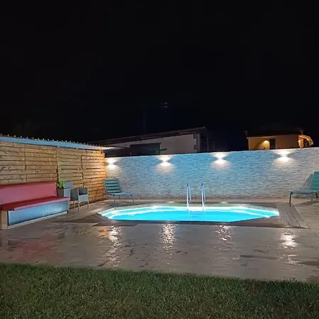 Lejlighed Sunlight Con Giardino Piscina E Parcheggio Castelnuovo Magra